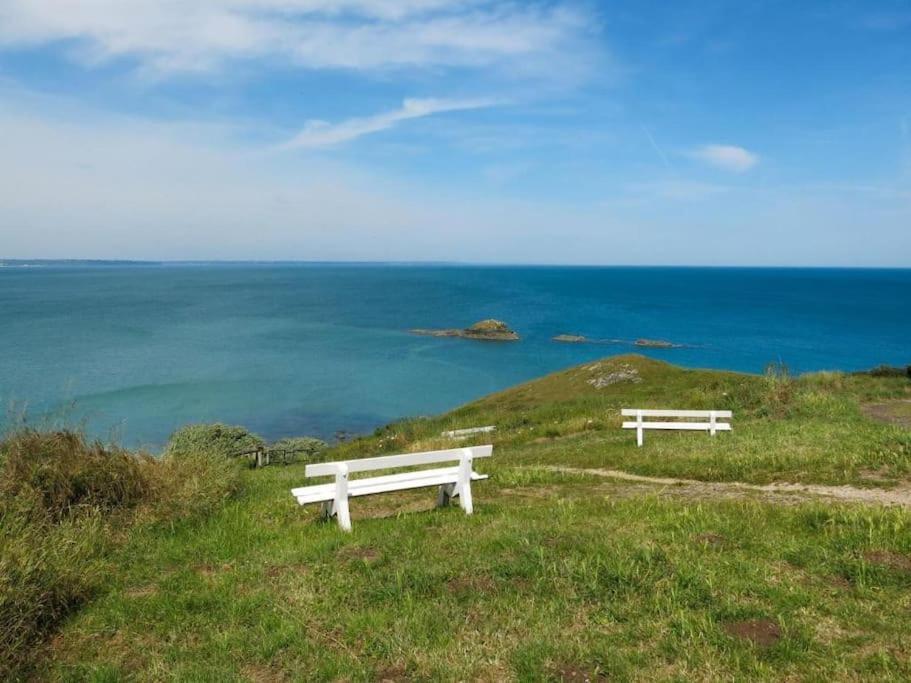 Appart Vue Mer-Au Pied Du Chemin De Randonnee " Bassan" Planguenoual Exteriér fotografie